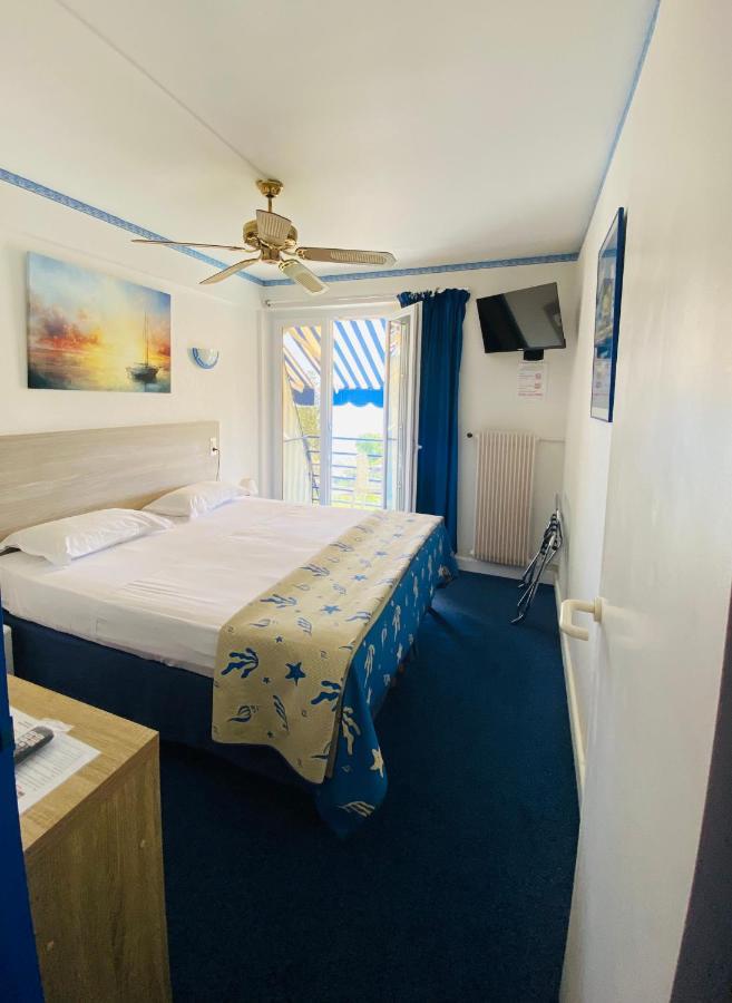 Cyrnea Hotel 2*