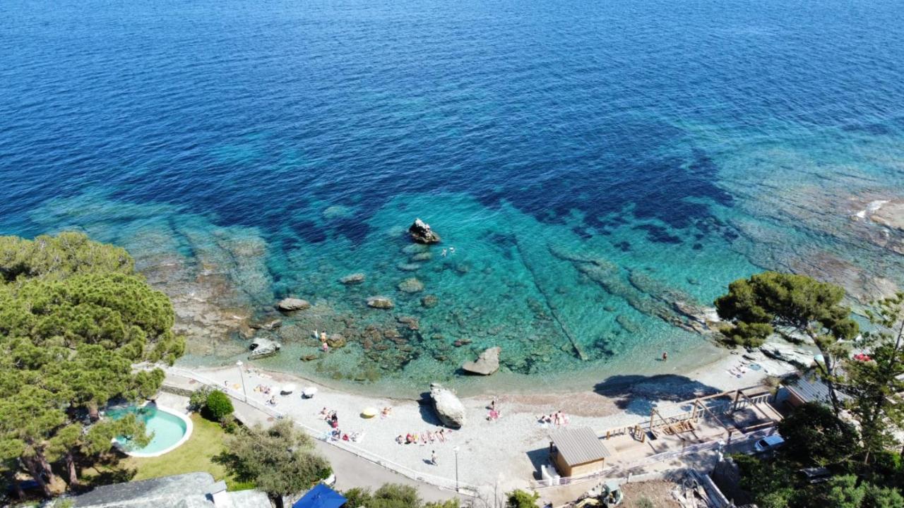 Hotel Cyrnea 2*